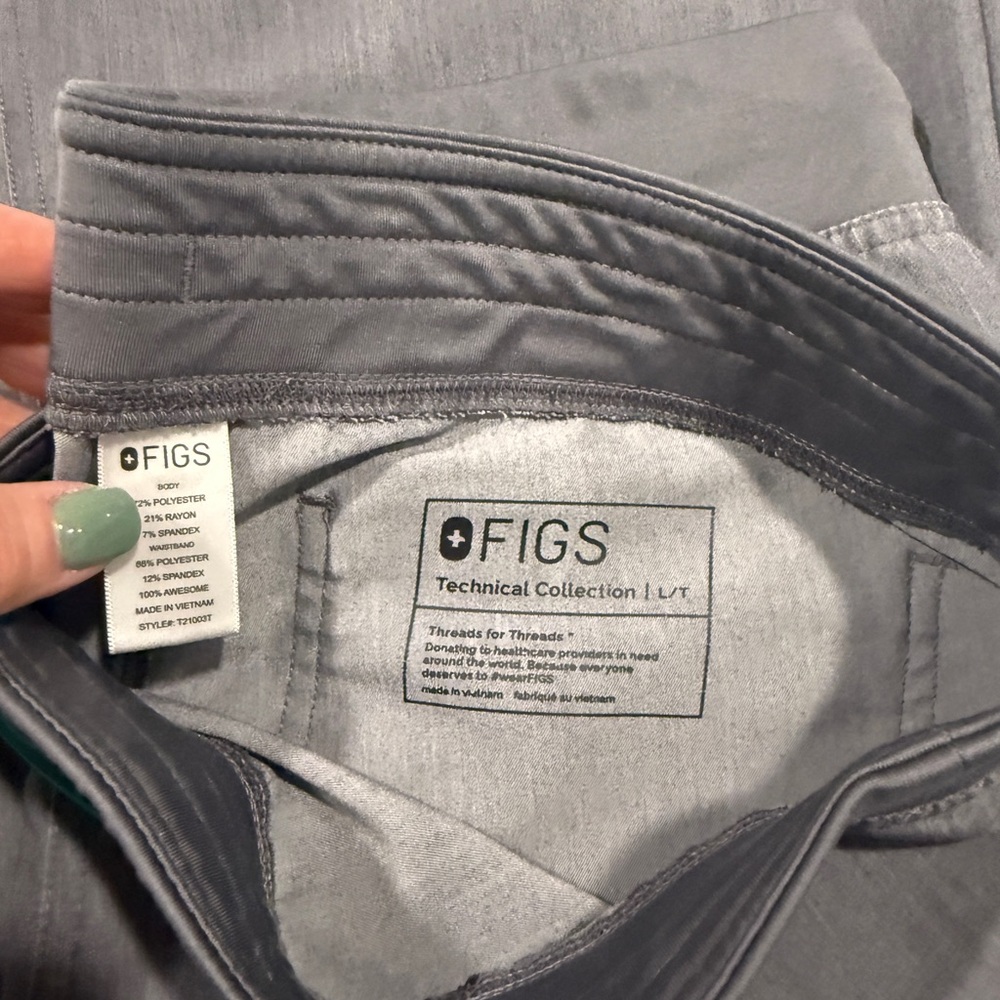 Figs Scrub Set - Graphite - Large - Picture 4 of 8